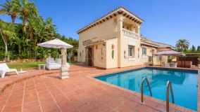 Villa en venta en Las Brisas, Nueva Andalucia