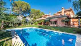 Villa till salu på Altos Reales, Marbella Golden Mile