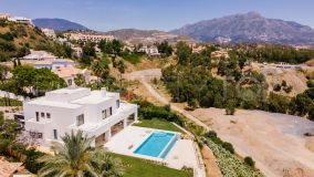 Buy Monte Halcones villa with 6 bedrooms