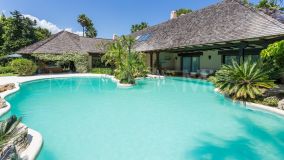 Villa zu verkaufen in Rio Real Golf, Marbella Ost