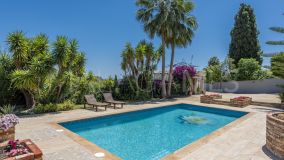 Villa en venta en Fuente del Espanto, Benahavis