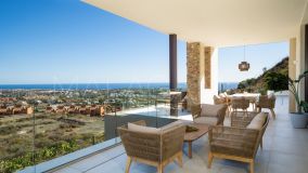 Villa for sale in La Alqueria, Benahavis