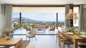 Villa for sale in La Alqueria, Benahavis