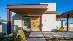 Villa for sale in La Alqueria, Benahavis