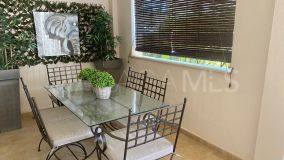 Markplanslägenhet for sale in Nueva Andalucia, Marbella