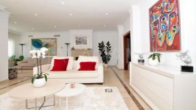Villa zu verkaufen in El Paraiso, Estepona Ost