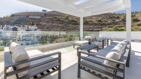 Ground Floor Apartment for sale in Benahavis