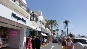 Shop for sale in Marbella - Puerto Banus