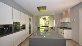 Villa for sale in Guadalmina Baja, San Pedro de Alcantara