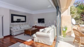 Markplanslägenhet for sale in Nueva Andalucia, Marbella
