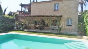 Villa for sale in Nueva Andalucia, Marbella