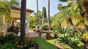 Villa zu verkaufen in El Paraiso, Estepona Ost