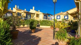 Reihenhaus zu verkaufen in Nueva Andalucia, Marbella