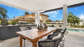 Villa for sale in Rio Real, Marbella East