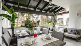 Lägenhet for sale in Puente Romano, Marbella Golden Mile