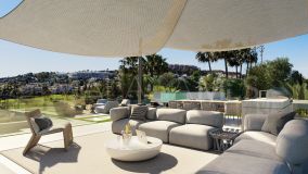 Villa for sale in Los Naranjos Golf, Nueva Andalucia