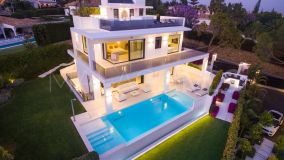 Villa for sale in Nagüeles, Marbella Golden Mile