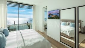Villa for sale in Estepona