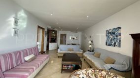 Apartamento a la venta en Menara Beach con 3 dormitorios
