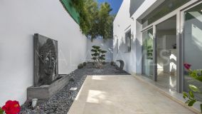 Villa en venta en La Quinta Golf, Benahavis