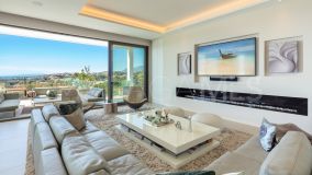 Villa en venta en El Herrojo, Benahavis