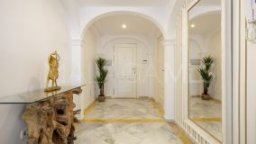 Apartment for sale in Magna Marbella, Nueva Andalucia