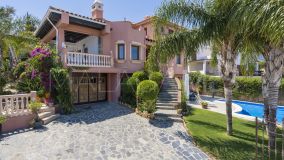 Villa for sale in Valle Romano, Estepona West