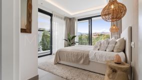 Villa for sale in La Resina Golf, Estepona Est