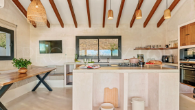 Villa en venta con 6 dormitorios en Estepona Hills