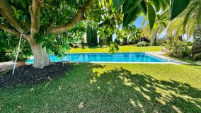 Mansion for sale in Fuente del Espanto, Benahavis