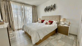 Penthouse for sale in Alcazaba Beach, Estepona East