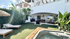 Appartement rez de chaussée for sale in Nueva Andalucia, Marbella