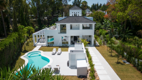 Villa en venta en Las Brisas, Nueva Andalucia