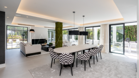 Villa en venta en Las Brisas, Nueva Andalucia