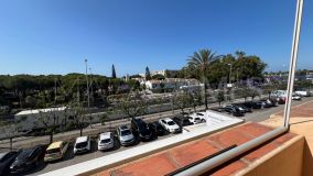 Commercial Premises for sale in Benavista, Estepona East