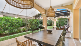 Appartement rez de chaussée for sale in Hacienda Elviria, Marbella Est