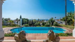 Villa for sale in Rio Real, Marbella Öst