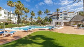 Takvåning for sale in Alcazaba Beach, Estepona Öst