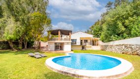 Villa en venta en El Rosario, Marbella Este