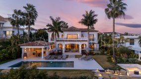 Villa en venta en Los Flamingos, Benahavis