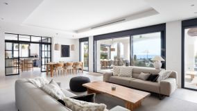 Villa for sale in Los Flamingos, Benahavis