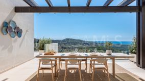 Penthouse for sale in Marbella Club Hills, Benahavis