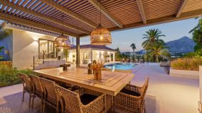 Villa en venta en Nueva Andalucia, Marbella