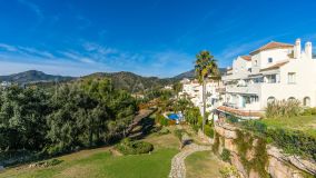 Apartamento en venta en Benahavis
