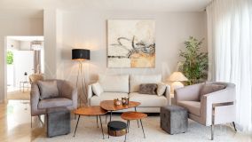 Villa for sale in Cerros del Aguila, Mijas Costa