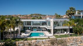 Villa en venta en La Alqueria, Benahavis