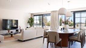 Villa zu verkaufen in Altos del Paraiso, Benahavis
