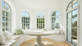 Villa for sale in Nueva Andalucia, Marbella