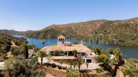 Finca for sale in Istan