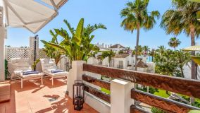 Penthaus zu verkaufen in Alcazaba Beach, Estepona Ost